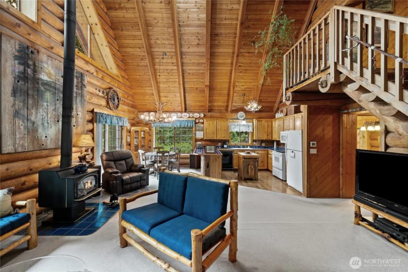 Property photo for 31116 Webster Road E, Eatonville photo 8
