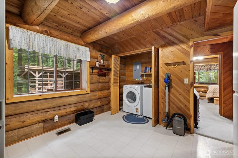 Property photo for 31116 Webster Road E, Eatonville photo 20