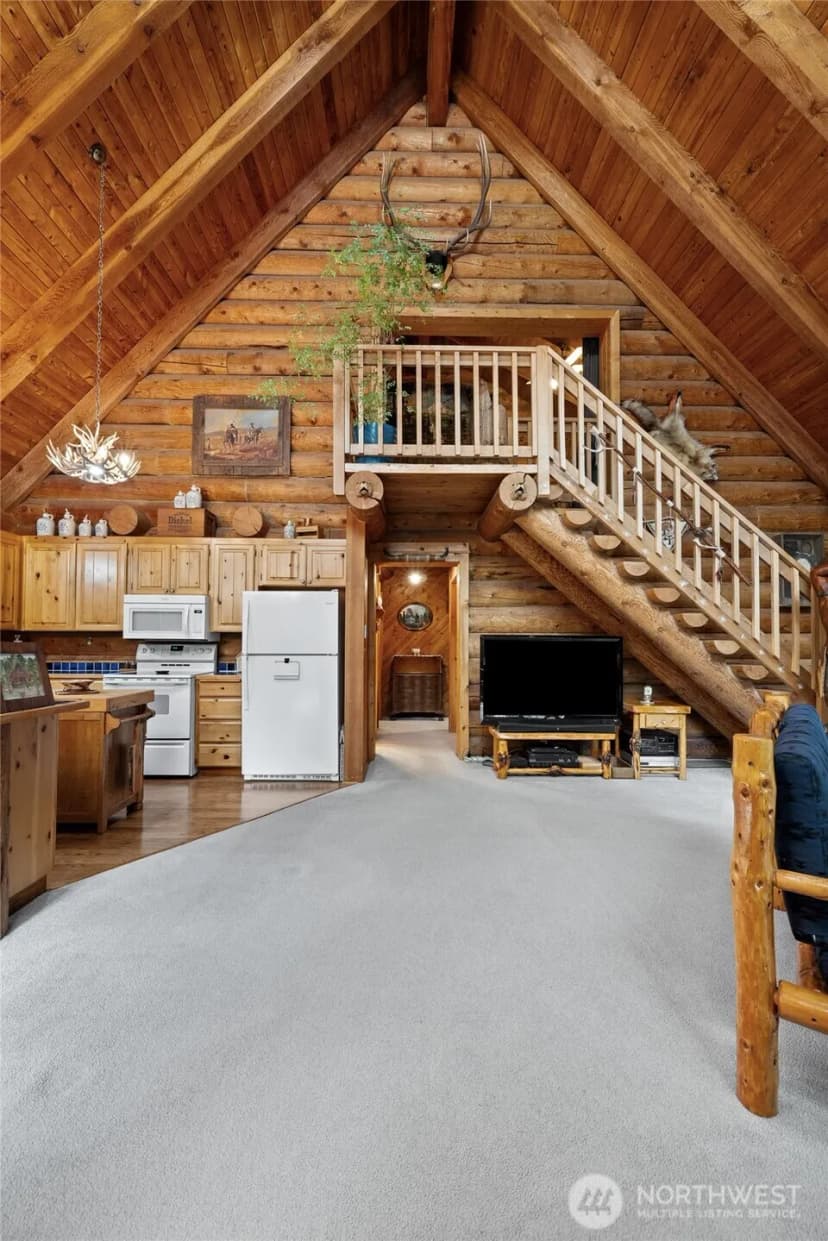 Property photo for 31116 Webster Road E, Eatonville photo 9