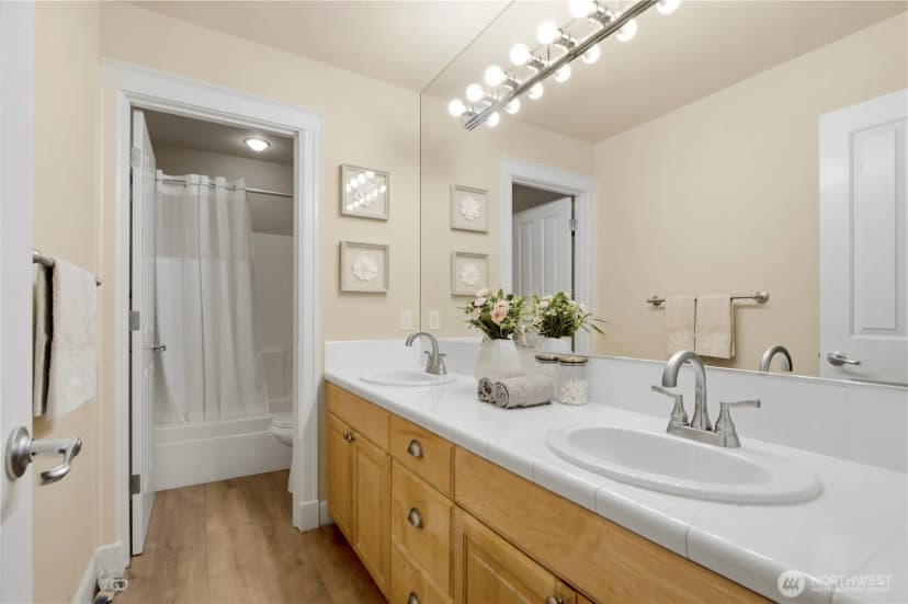 Property photo for 21226 Se 26th Street, Sammamish photo 25