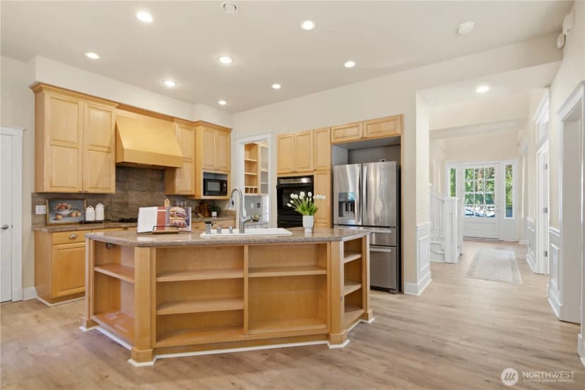 Property photo for 21226 Se 26th Street, Sammamish photo 12