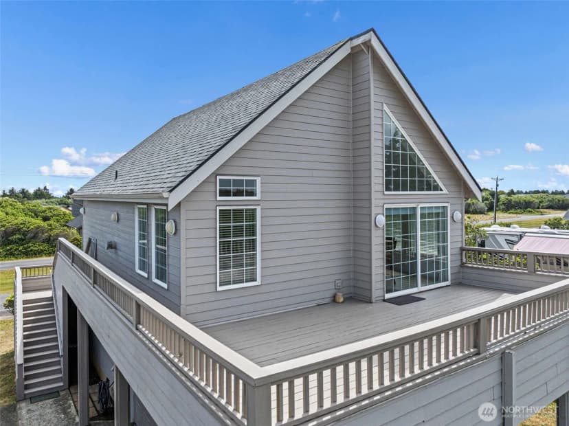Property photo for 885 Ocean Shores Boulevard Sw, Ocean Shores photo 29
