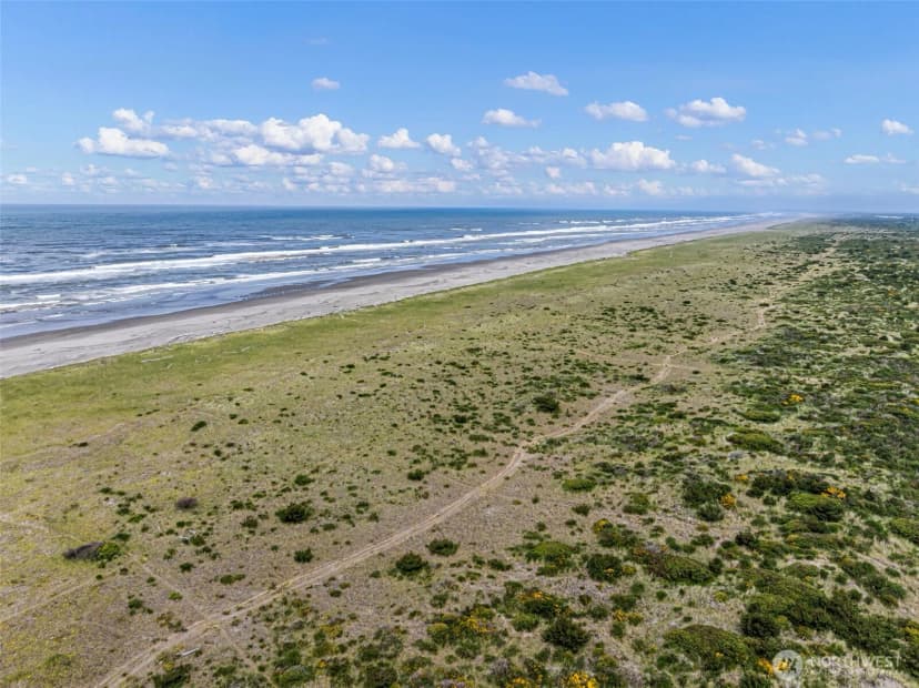 Property photo for 885 Ocean Shores Boulevard Sw, Ocean Shores photo 35