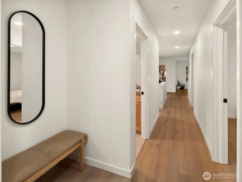 Property photo for 1029 Belmont Avenue E #305, Seattle photo 4