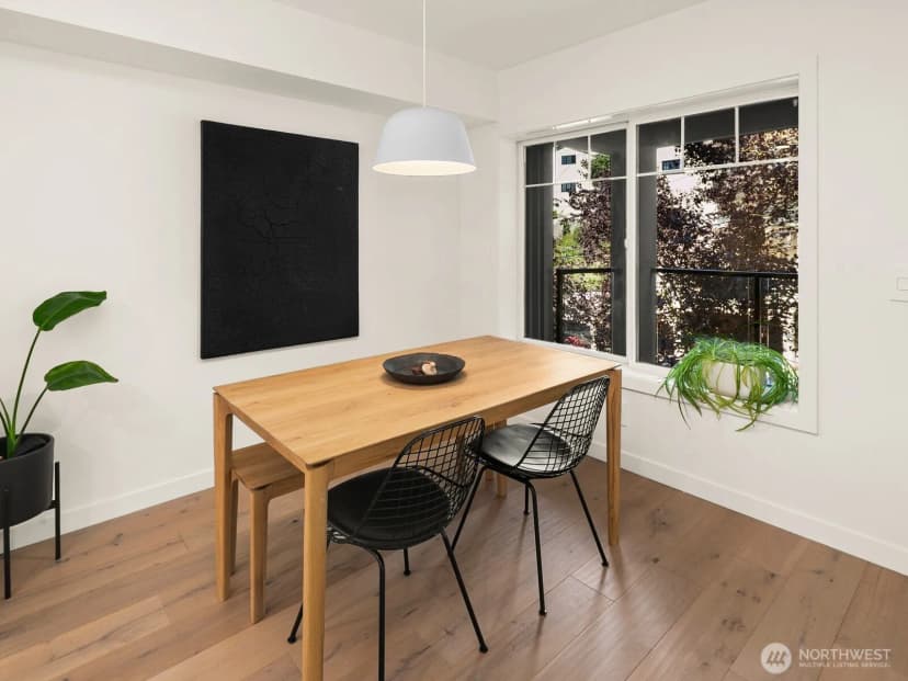 Property photo for 1029 Belmont Avenue E #305, Seattle photo 11