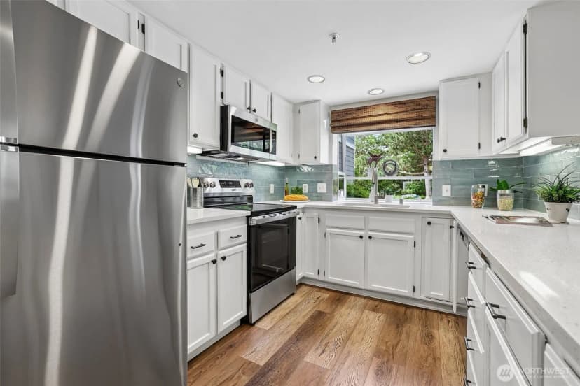 Property photo for 3935 226th Place Se #111, Issaquah photo 17