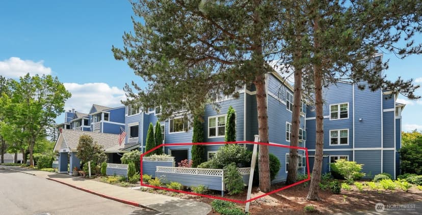 Property photo for 3935 226th Place Se #111, Issaquah photo 37
