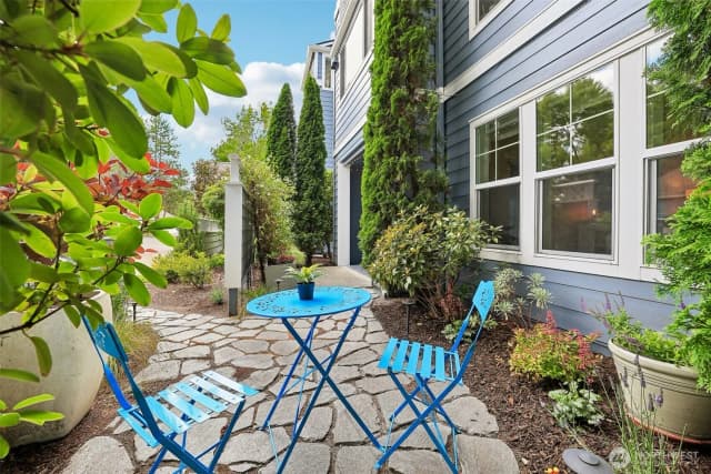 Property photo for 3935 226th Place Se #111, Issaquah photo 3