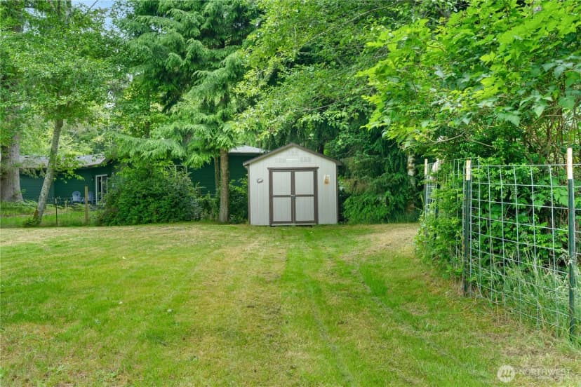 Property photo for 127 Glover Court Ne, Ocean Shores