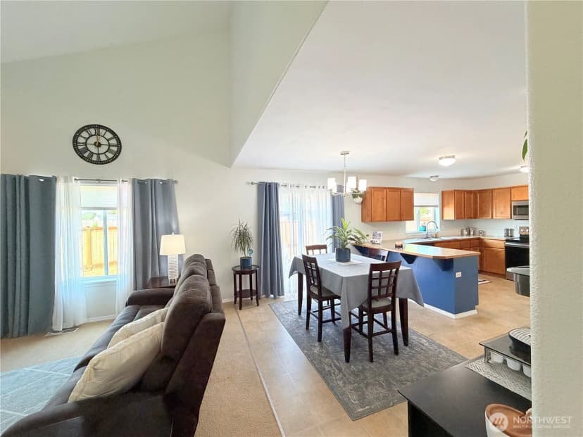 Property photo for 9121 Paradise View Street Se, Yelm photo 10