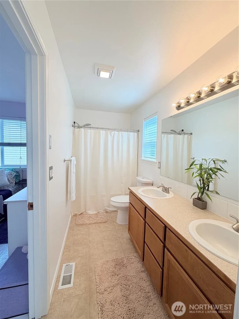 Property photo for 9121 Paradise View Street Se, Yelm photo 23