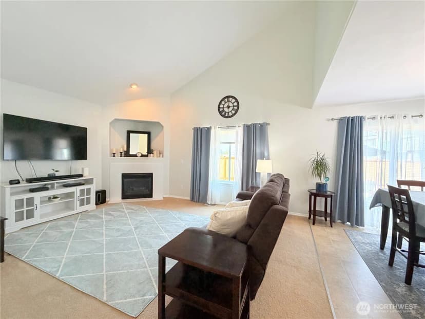 Property photo for 9121 Paradise View Street Se, Yelm photo 9