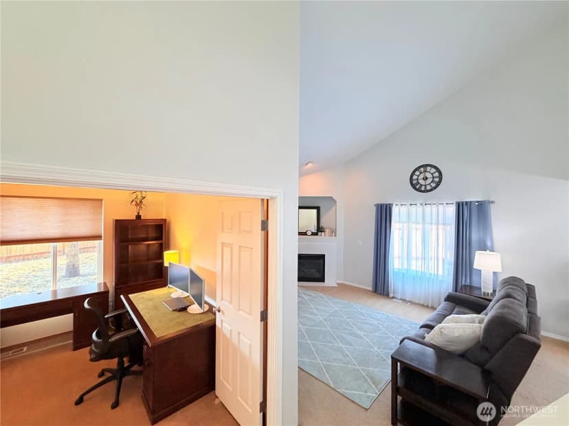 Property photo for 9121 Paradise View Street Se, Yelm photo 4