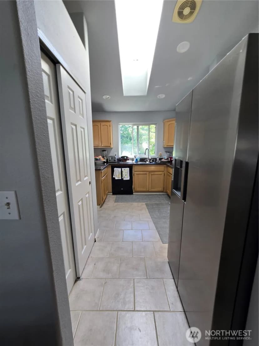 Property photo for 6608 79th Drive Ne, Marysville photo 13