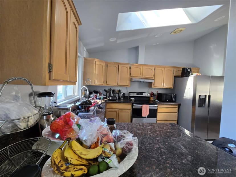 Property photo for 6608 79th Drive Ne, Marysville photo 12