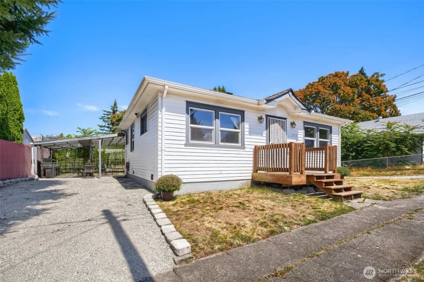Property photo for 1315 S 43rd St, Tacoma