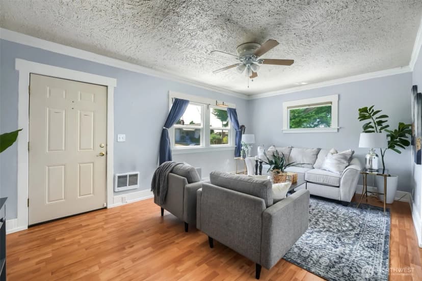 Property photo for 1315 S 43rd St, Tacoma photo 12