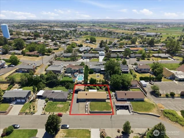 Property photo for 933 Vine Ave, Sunnyside photo 4