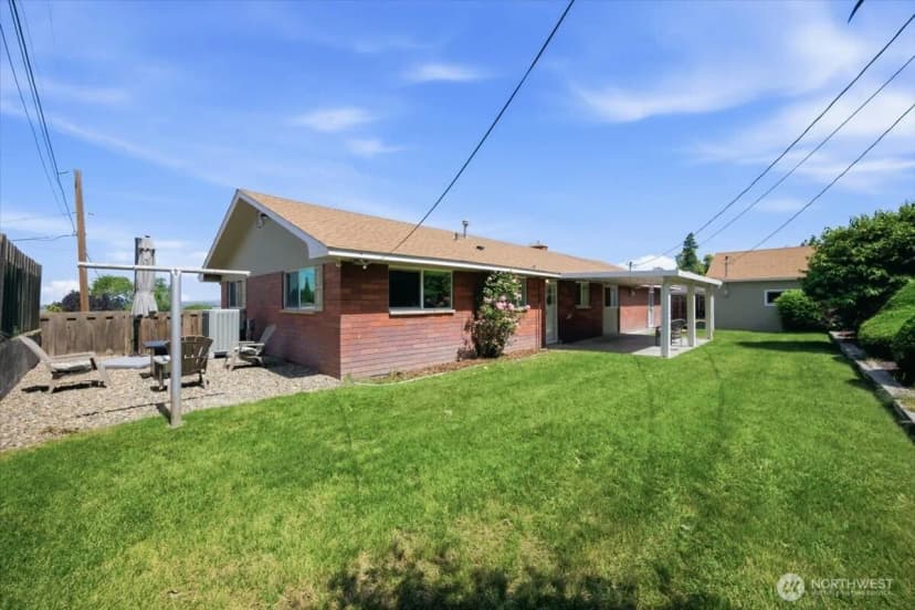 Property photo for 933 Vine Ave, Sunnyside photo 32