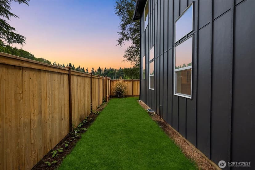 Property photo for 8409 Ne 137th Street, Kirkland photo 37