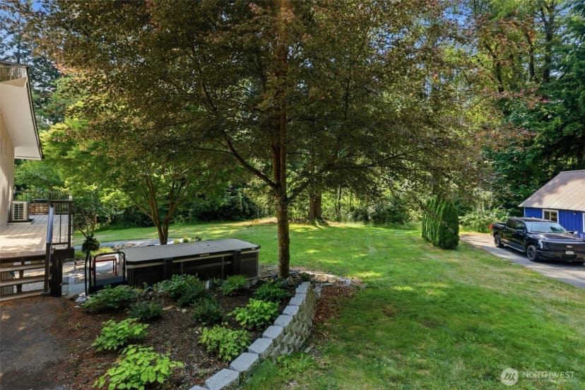 Property photo for 20425 Little Bearcreek Road, Woodinville photo 30