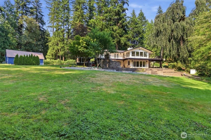 Property photo for 20425 Little Bearcreek Road, Woodinville photo 35