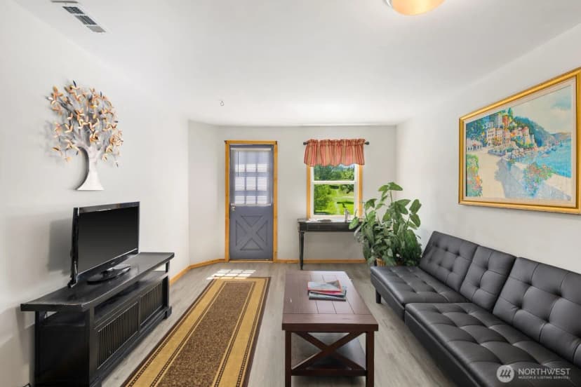 Property photo for 25528 State Route 9 Ne, Arlington photo 19