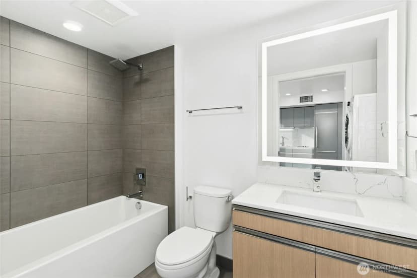 Property photo for 1808 Minor Avenue #500, Seattle photo 17