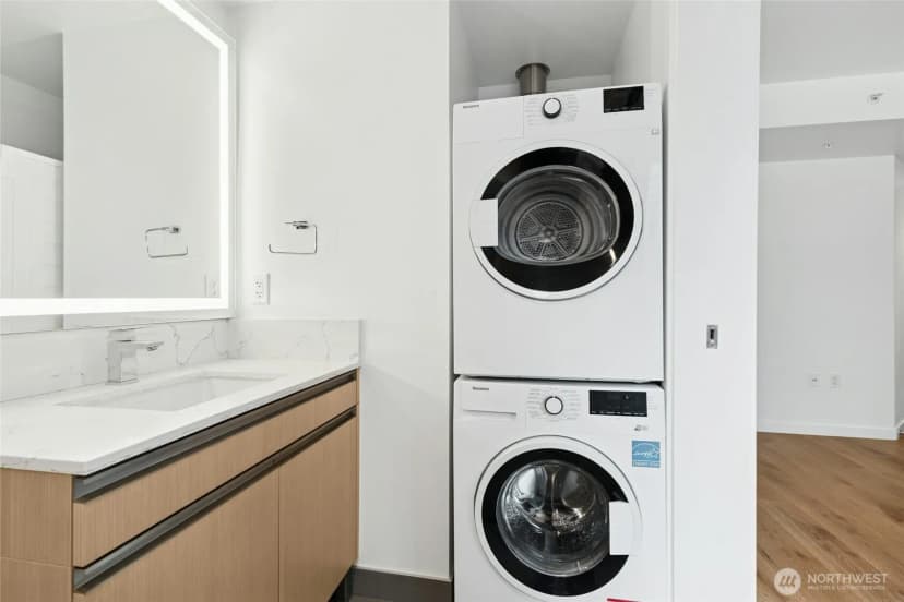 Property photo for 1808 Minor Avenue #500, Seattle photo 16
