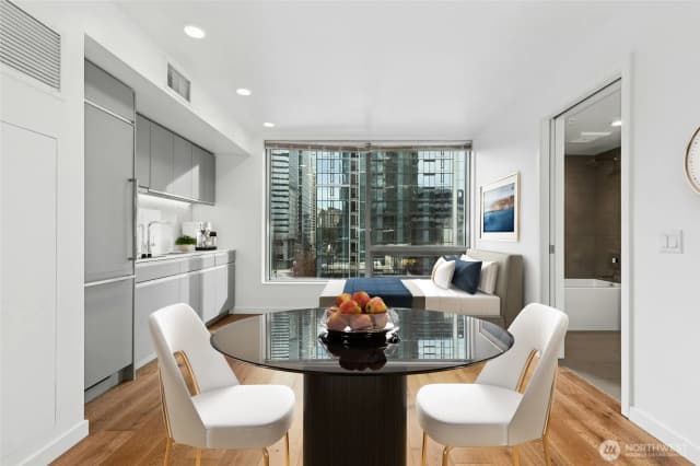 Property photo for 1808 Minor Avenue #500, Seattle photo 4
