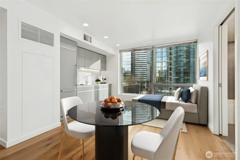 Property photo for 1808 Minor Avenue #500, Seattle photo 6
