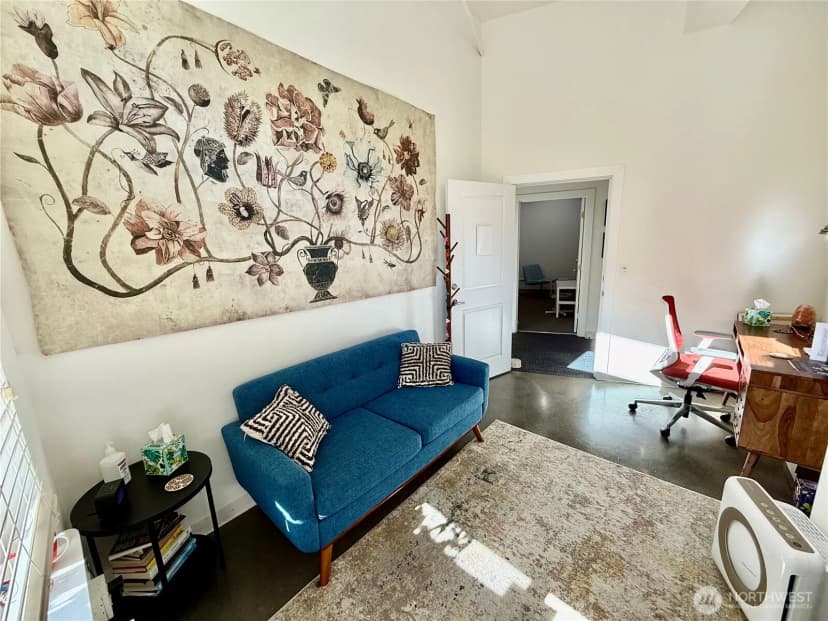 Property photo for 4752 41st Avenue Sw #a, Seattle photo 18