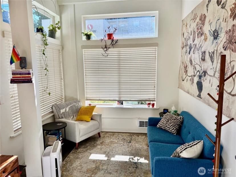 Property photo for 4752 41st Avenue Sw #a, Seattle photo 16