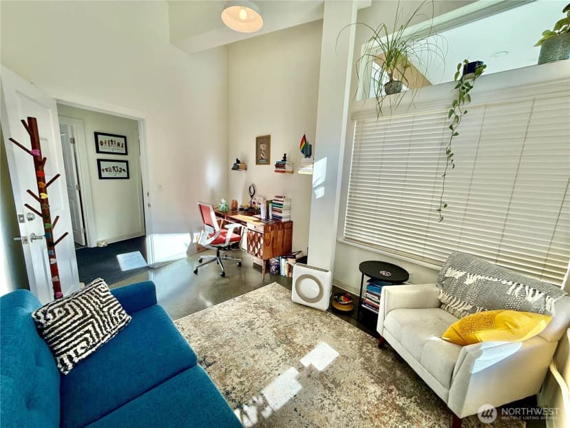 Property photo for 4752 41st Avenue Sw #a, Seattle photo 17
