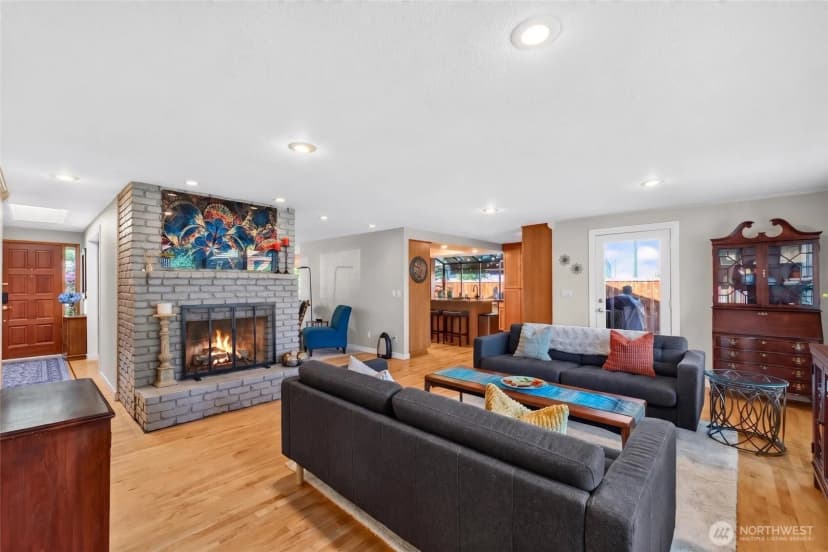 Property photo for 10104 Se 268th Street, Kent photo 18