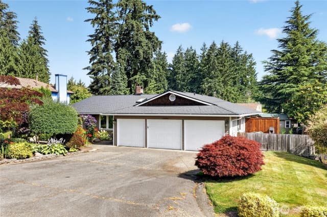 Property photo for 10104 Se 268th Street, Kent