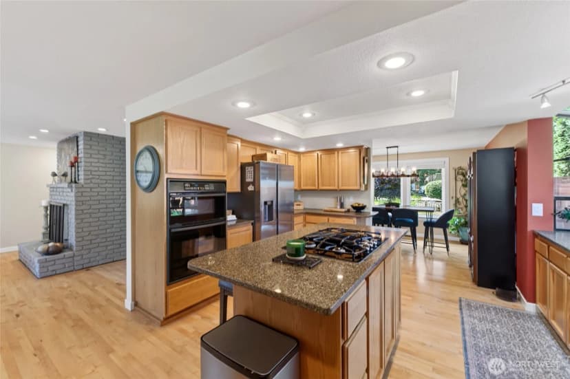 Property photo for 10104 Se 268th Street, Kent photo 16