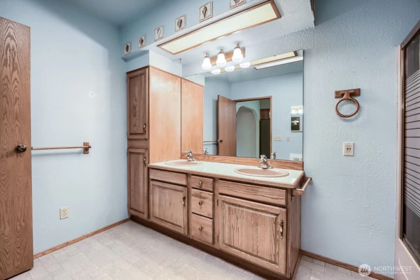 Property photo for 4860 S 175th Street, Sea Tac photo 18