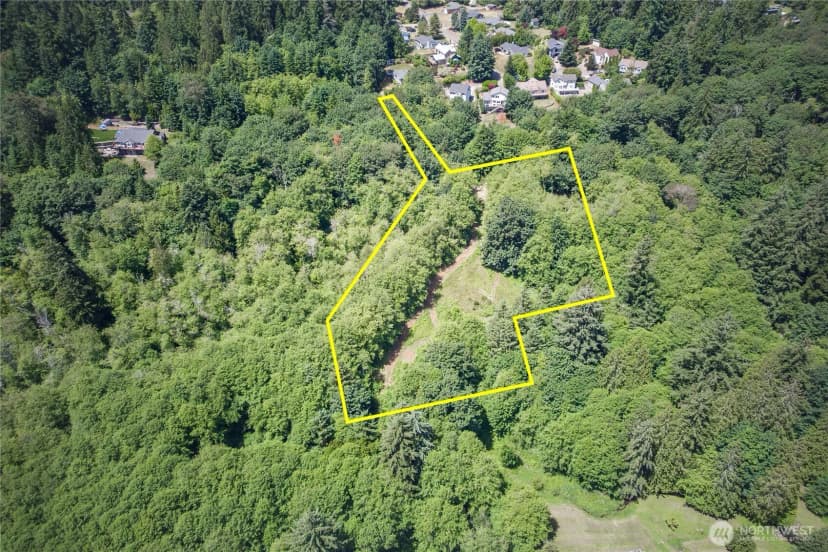 Property photo for 10611 33rd Avenue Ct Nw, Gig Harbor