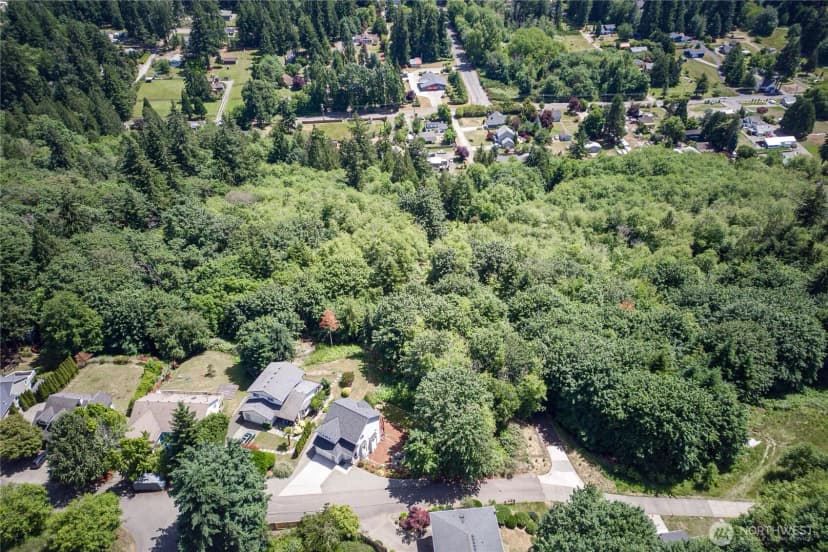 Property photo for 10611 33rd Avenue Ct Nw, Gig Harbor photo 4