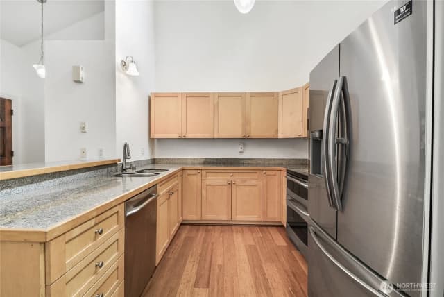 Property photo for 12037 100th Avenue Ne #206, Kirkland photo 4