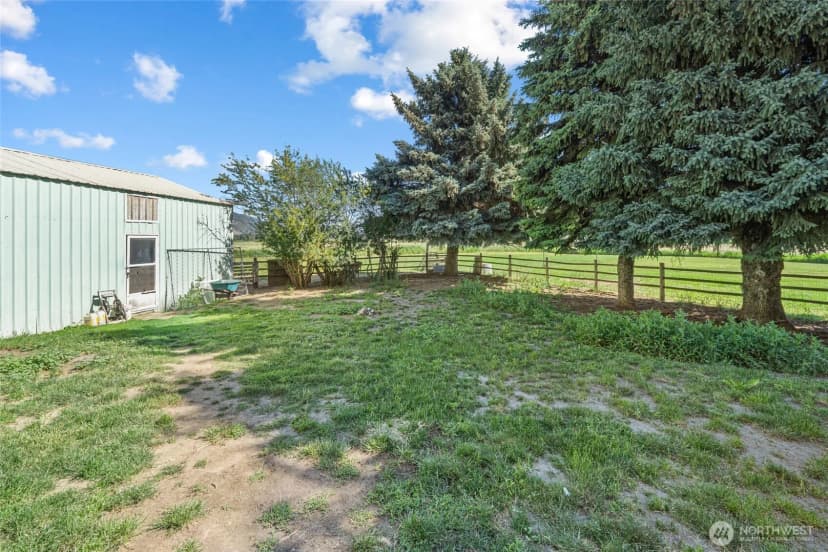 Property photo for 511 Valley Westside Road, Colville photo 28