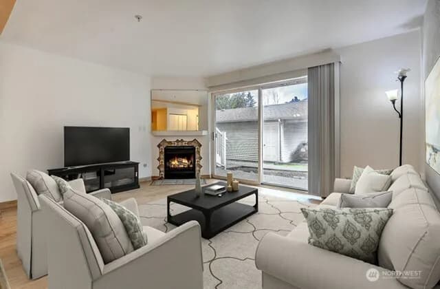 Property photo for 1001 W Casino Road #a103, Everett photo 2