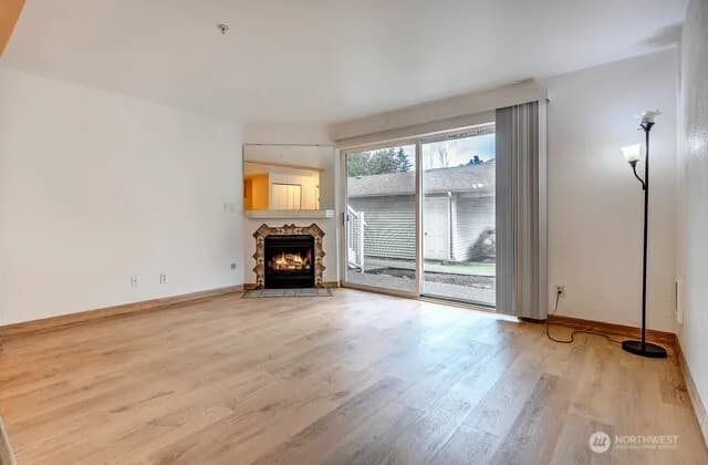 Property photo for 1001 W Casino Road #a103, Everett photo 3