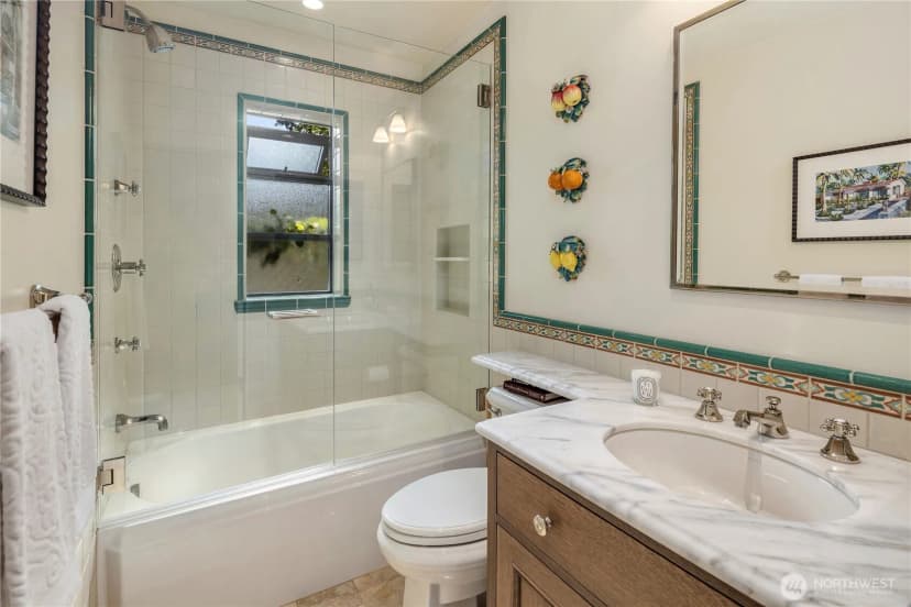 Property photo for 1935 Parkside Drive E, Seattle photo 14