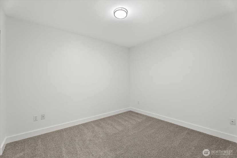 Property photo for 2440 Western Avenue #517, Seattle photo 13