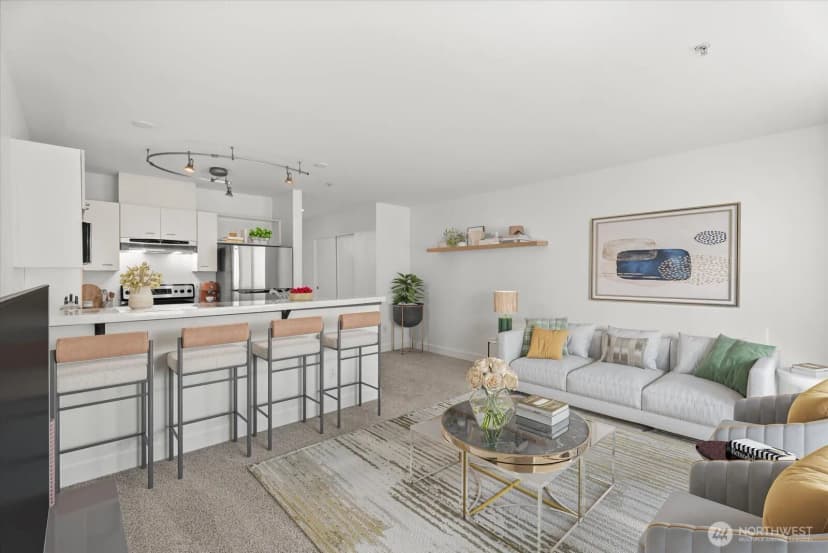 Property photo for 2440 Western Avenue #517, Seattle photo 6