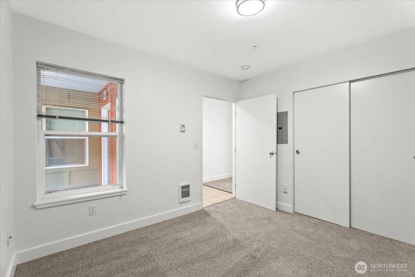 Property photo for 2440 Western Avenue #517, Seattle photo 14