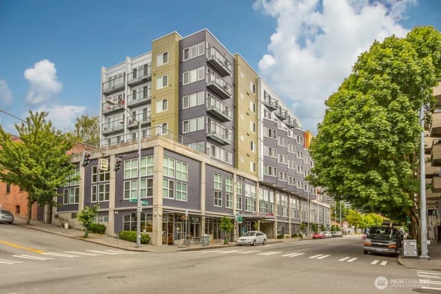 Property photo for 2440 Western Avenue #517, Seattle