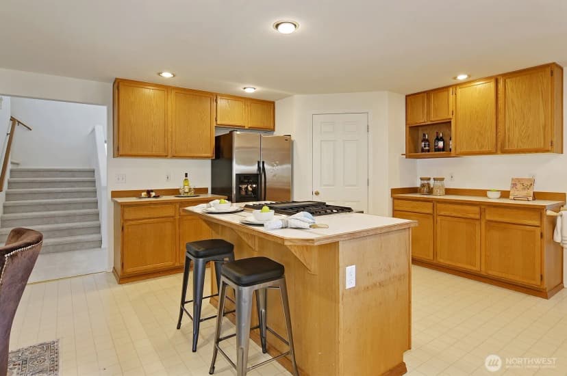 Property photo for 4313 Ne 6th Court, Renton photo 13